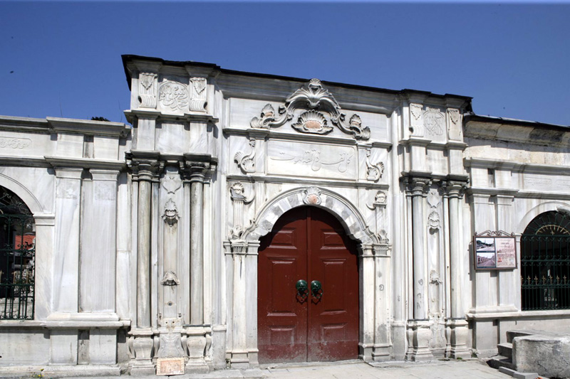 Mihrişah-Kulliyesi.jpg